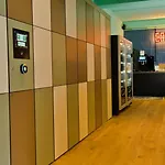 Kapselhotel De Lola Podshotel *