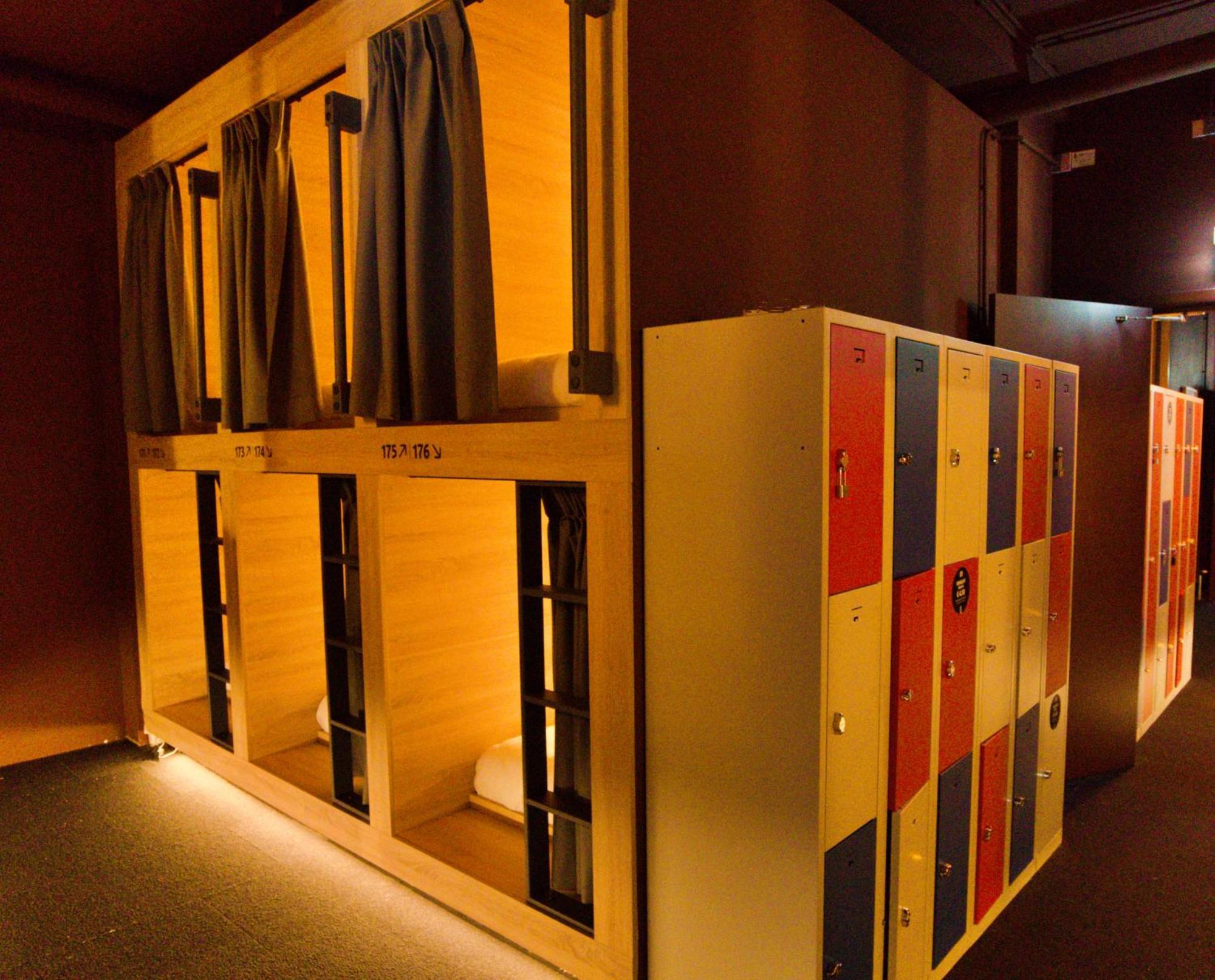 De Lola Podshotel Kapselhotel Den Haag