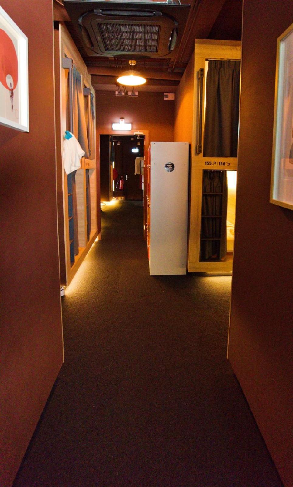 De Lola Podshotel Kapselhotel